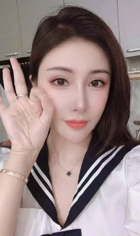 性感美女selina