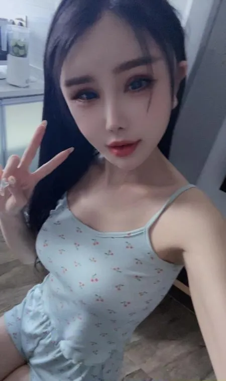 出击美女御姐
