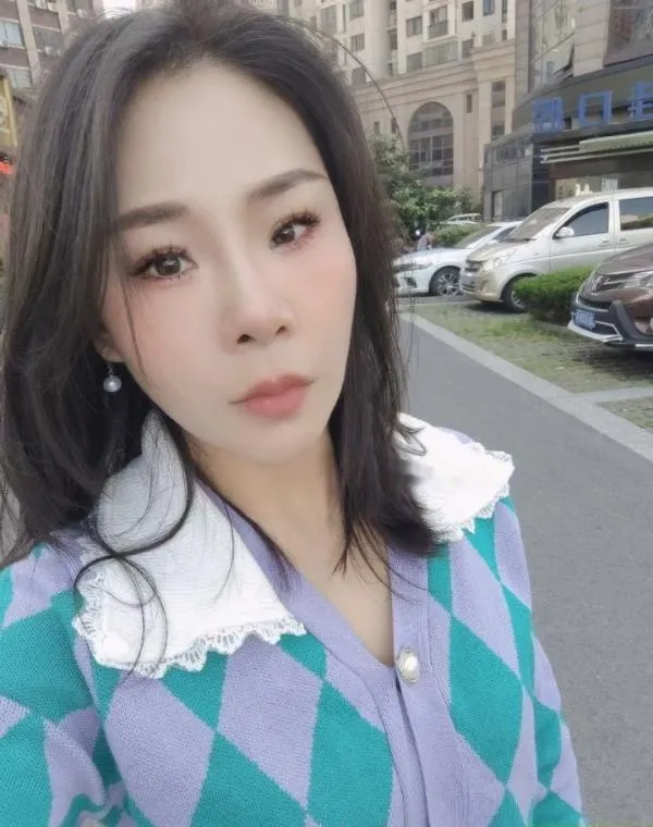 禅城骚货小可爱