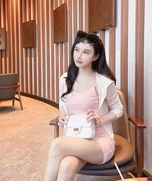 服务大奶雅彤
