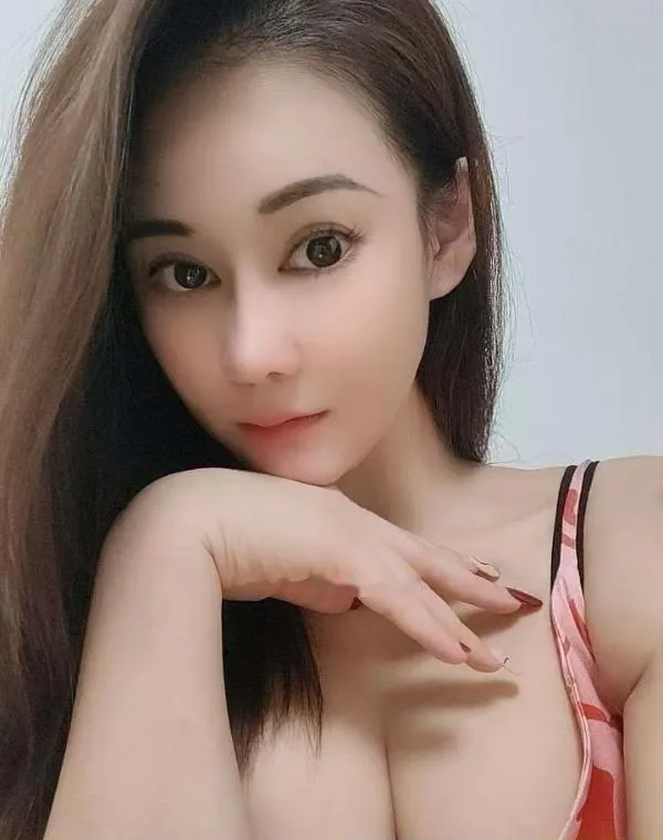 天河巨乳竹子