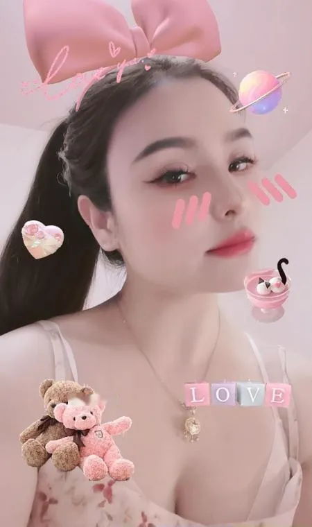 汉口火车站小女人