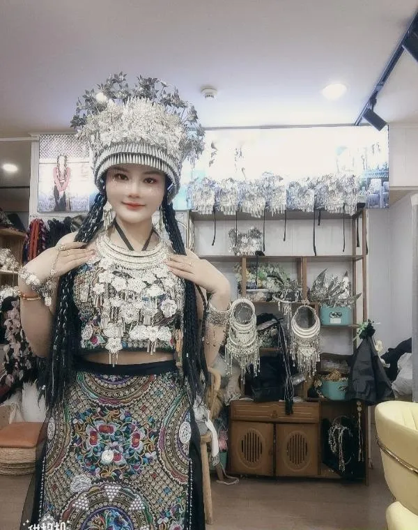 宝安西乡琳琳