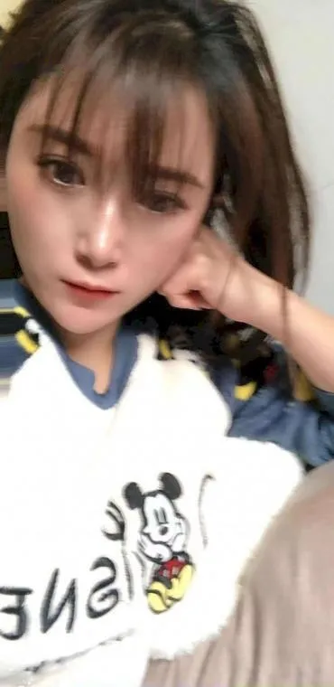 滨江服务系妹子