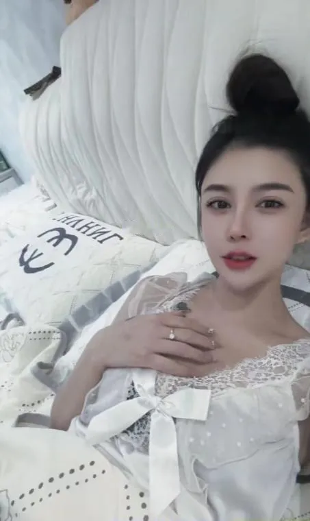 积玉桥性感少妇娜娜