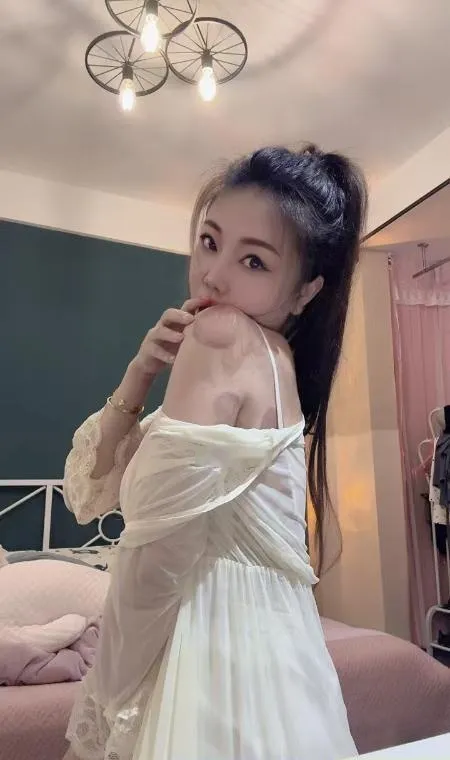 宝安性感小美