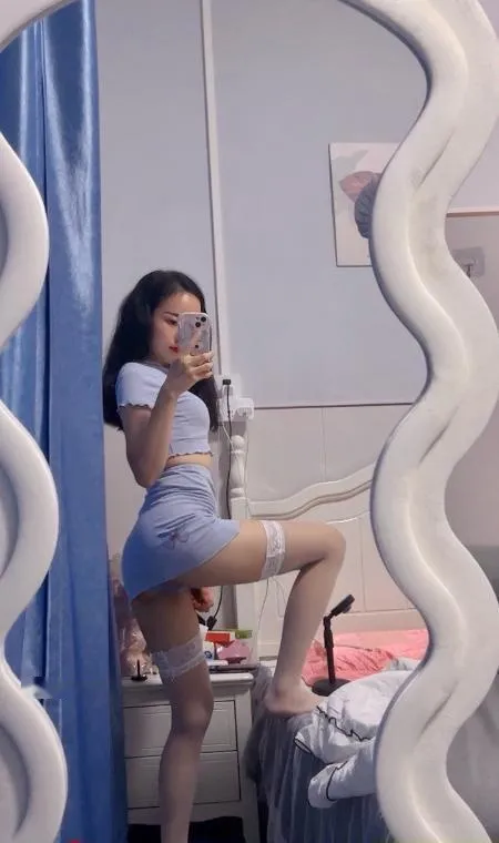 宝安西乡长腿妹子