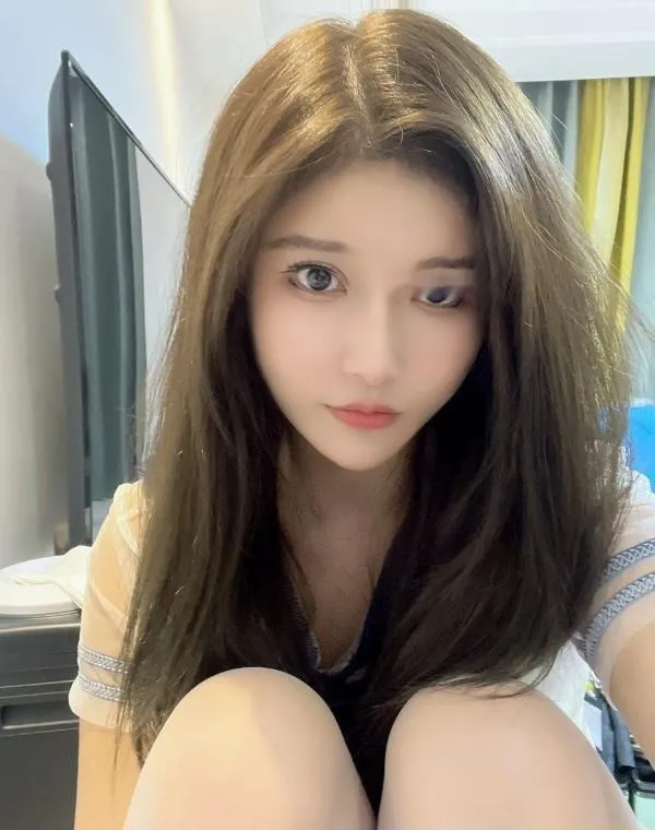 姑苏清纯长腿小嫩妹