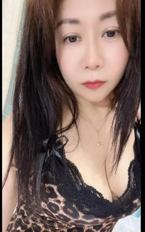 熟妇燕燕老师
