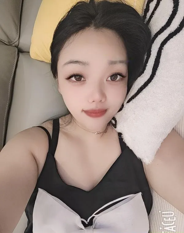 丰满杨梦