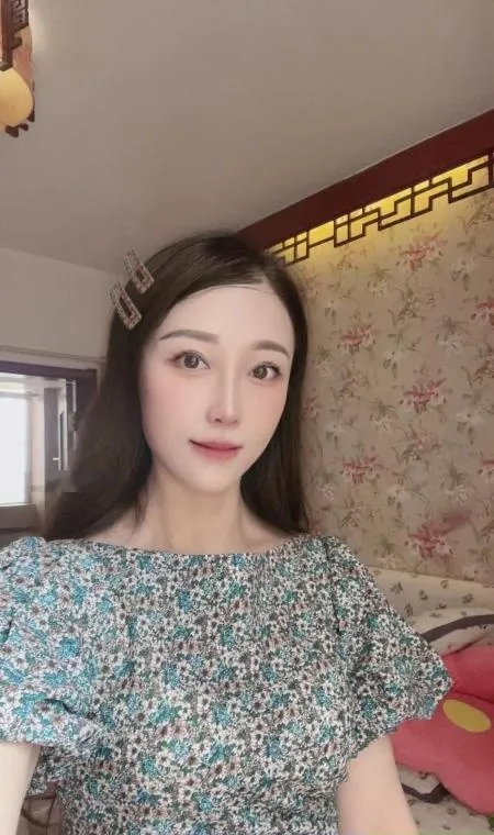 光谷气质小仙女
