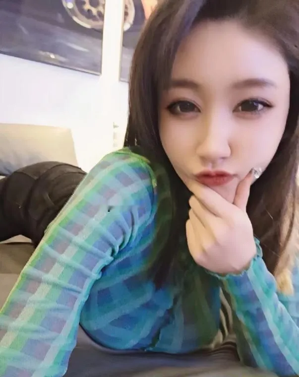 坂田巨乳大KK