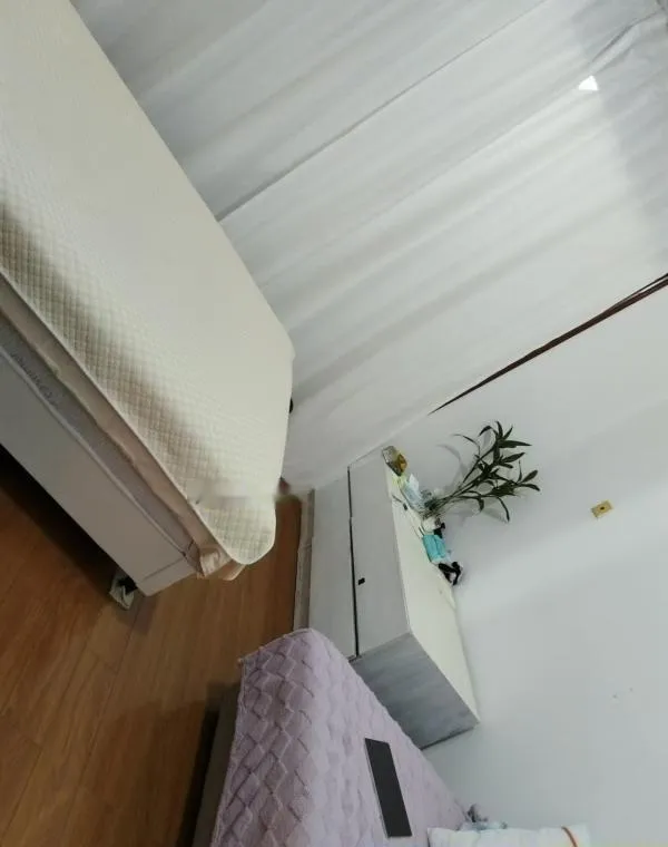 桂林路站大胸姐姐