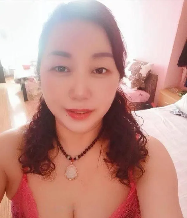 双飞沙区骚妈兰兰