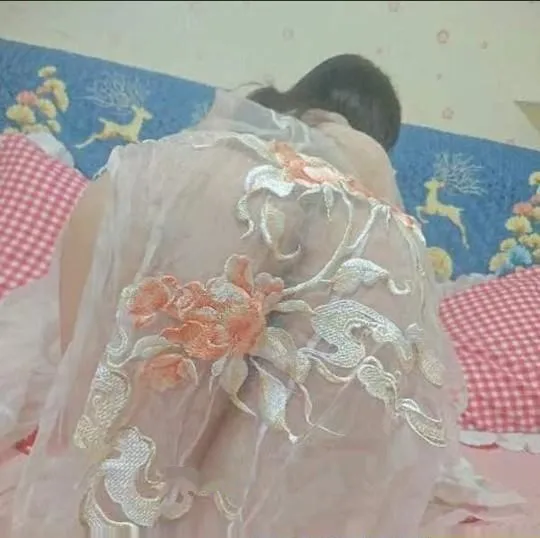 AV范儿杳杳