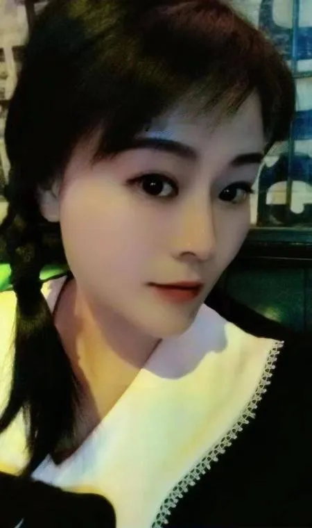 服务风骚贴心妹子