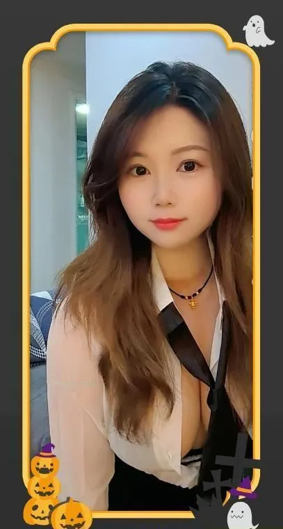 南门大胸蒙蒙