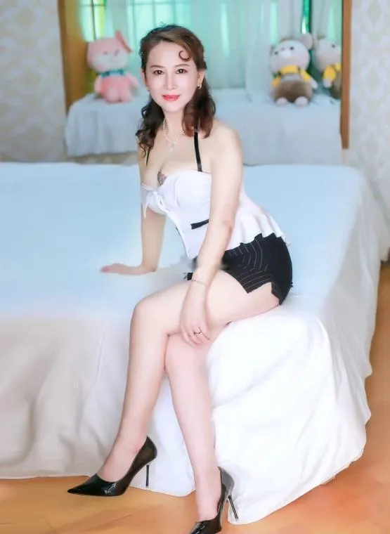 罗湖丰满熟妇