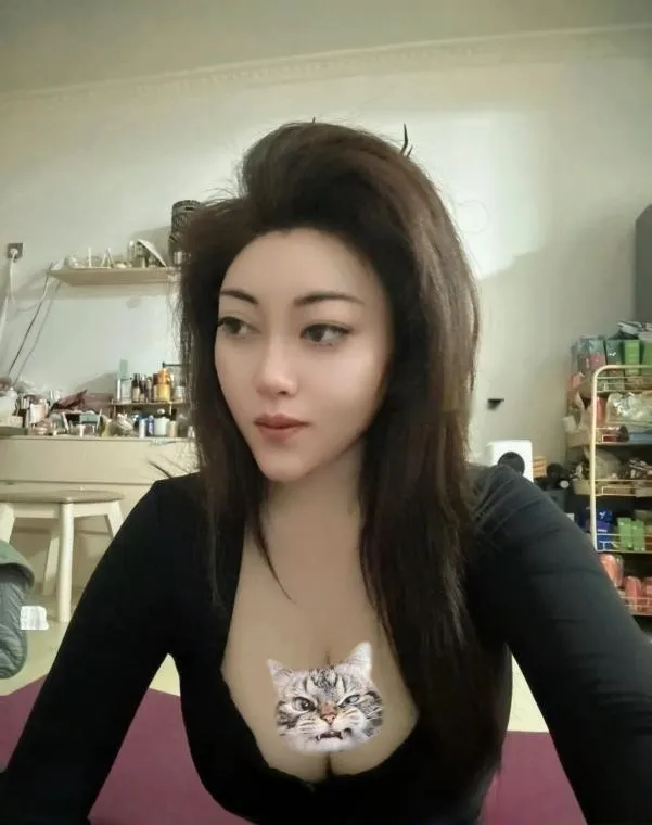 大奶李包子
