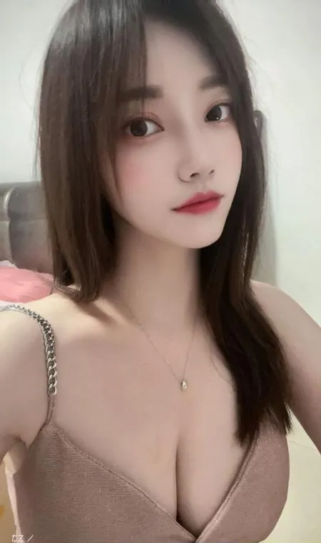 南山后入蜜桃臀