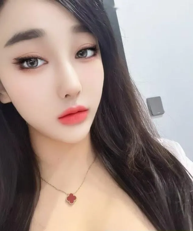 浦东新区丰满少妇