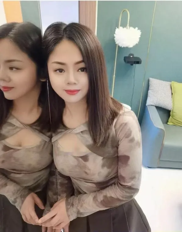 大奶芙蓉