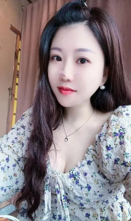 海珠良家轻熟女