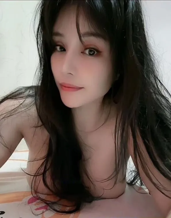 丰乳翘臀安妮