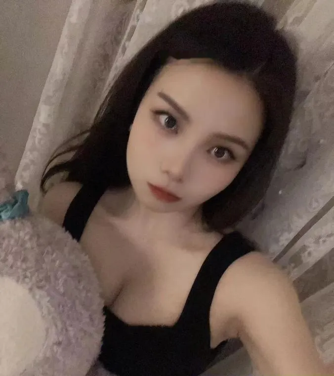 南山优妮三点粉