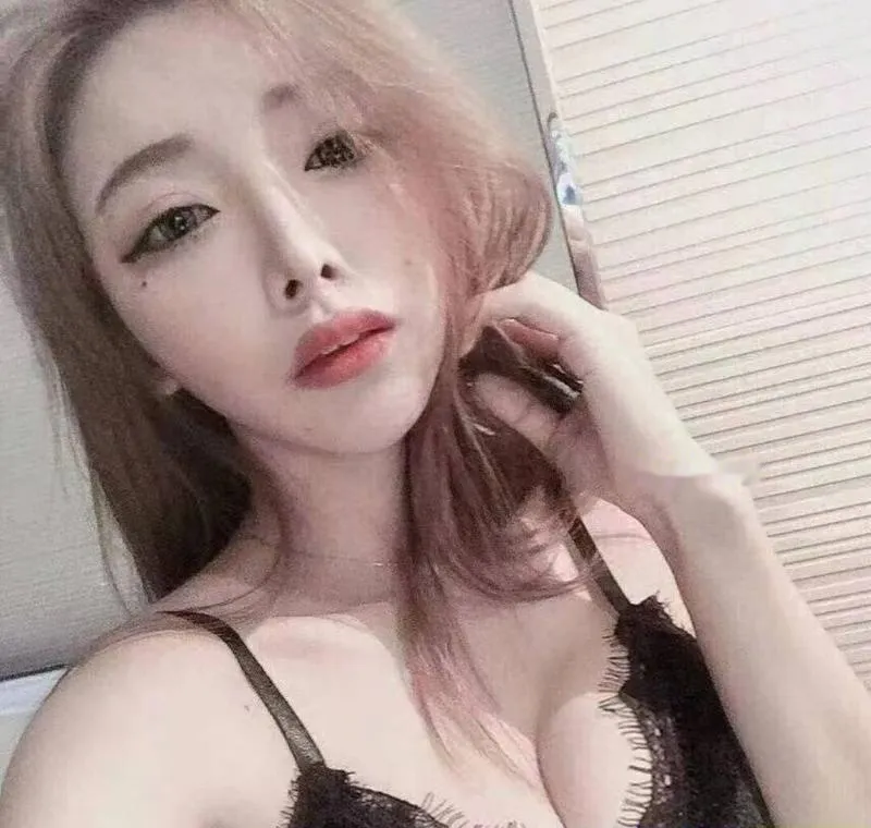 温柔可爱的小少妇