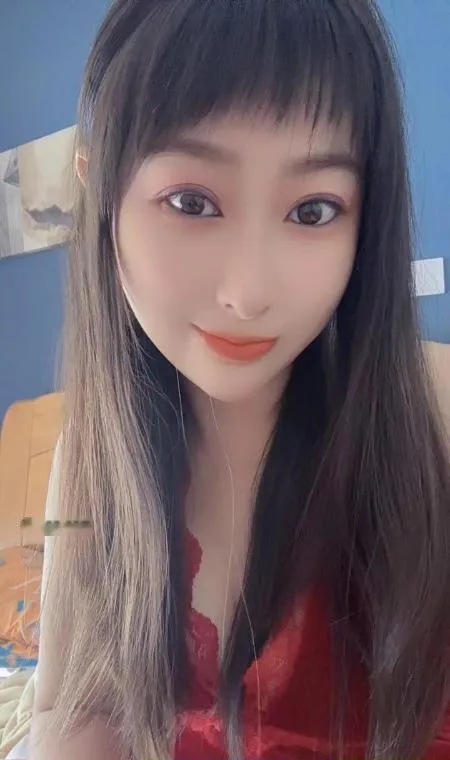 风骚粉嫩妞