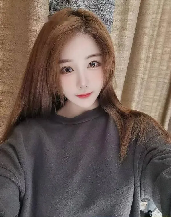 肤白胸大颜值绾绾