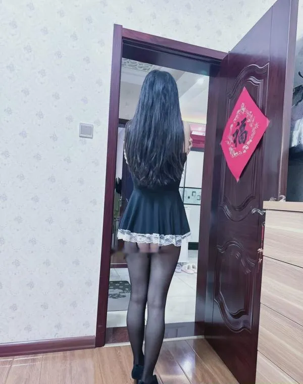 颜值大胸妹子