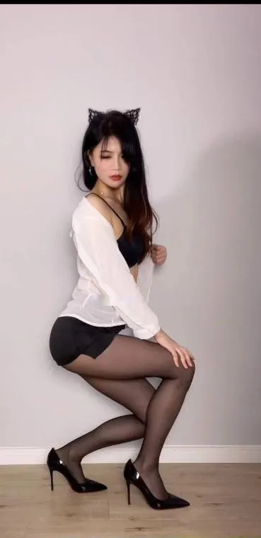 上城服务型少妇