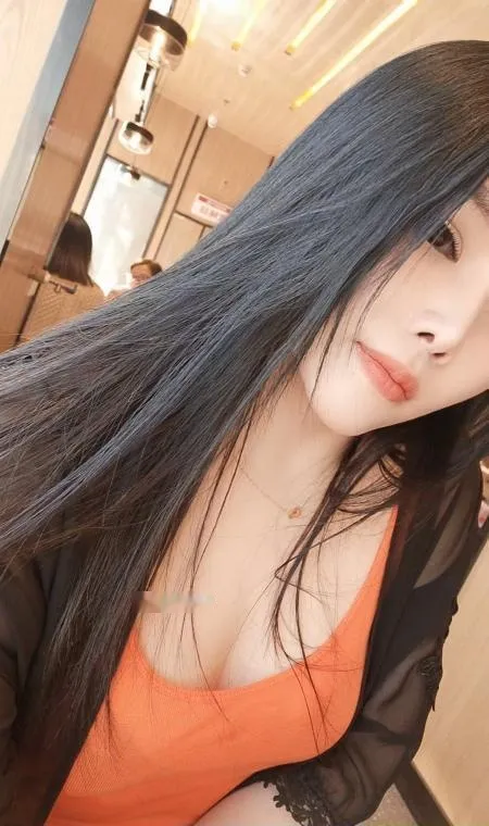 龙华骚货曼妮