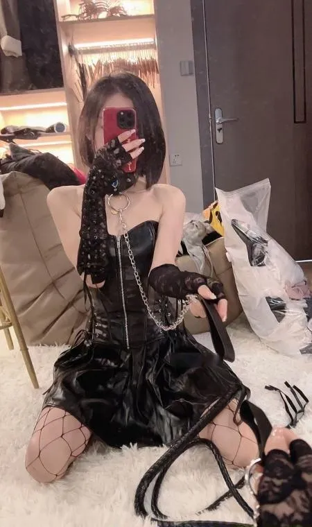 庐阳长腿美女飘飘