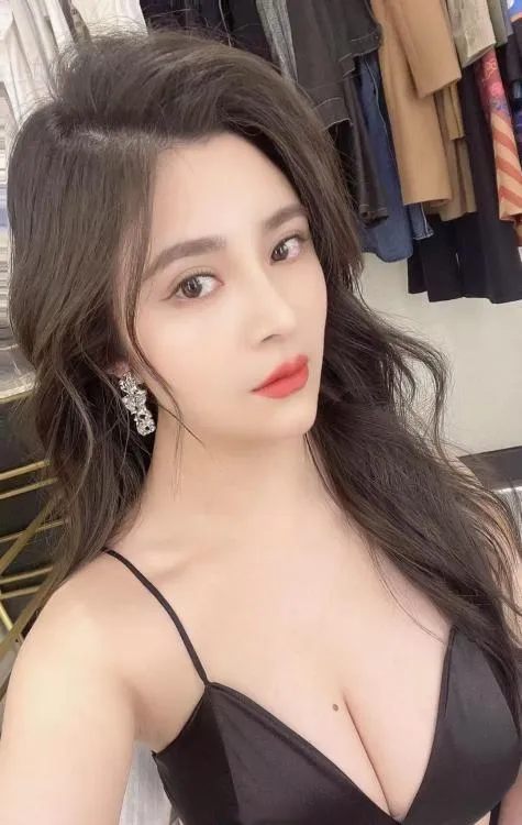 杭州巨乳美眉