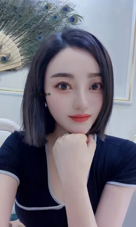 南阳大胸老师梅梅