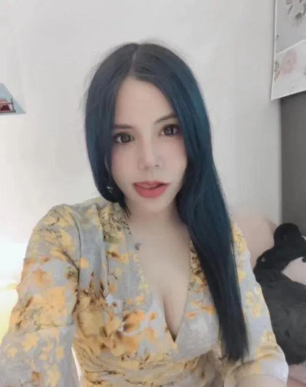 温柔服务系伊伊