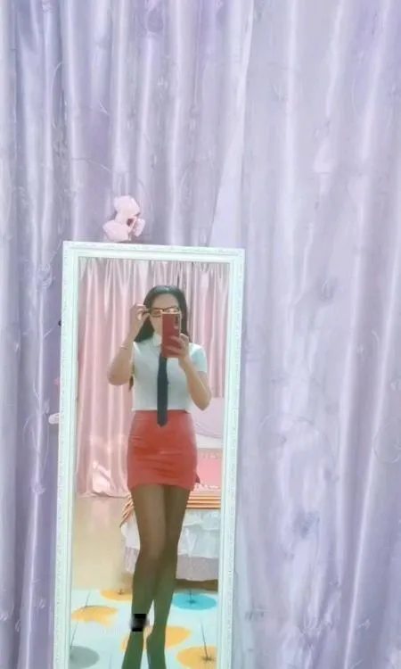 龙华小姐姐