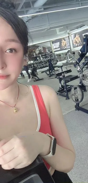 172健身教练琦琦