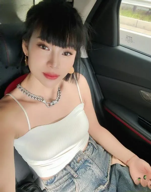 体验服务系御姐