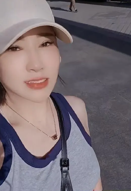 北辰区风骚少妇