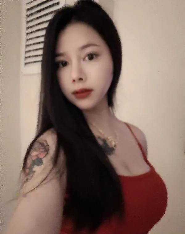 浦东D奶小骚货