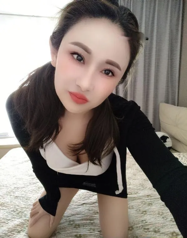昆山性感大长腿缇娜