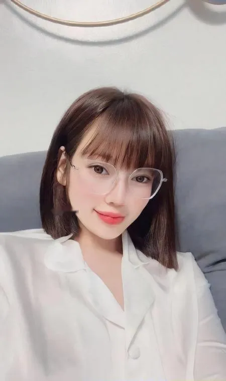 甜美御姐金金