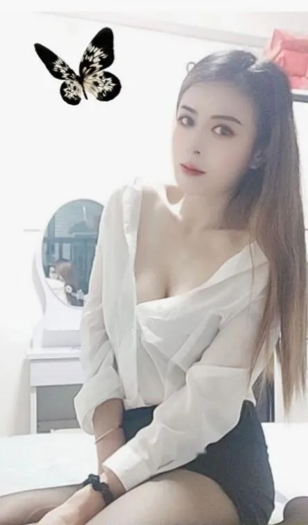 横塘气质长腿小姐姐