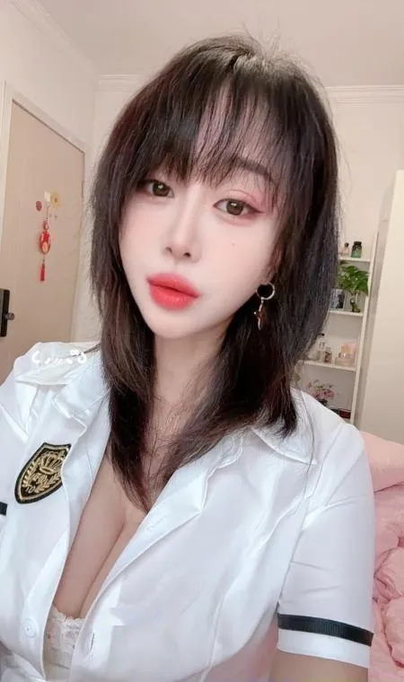 鼓楼大奶小少妇