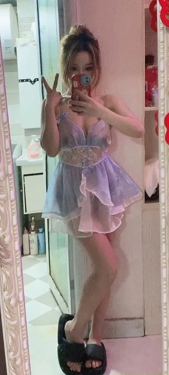 可爱小姐姐