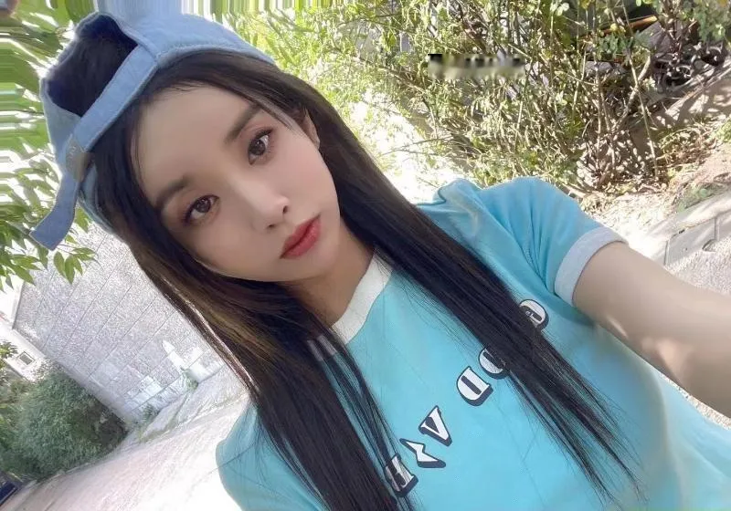 可爱的小美女